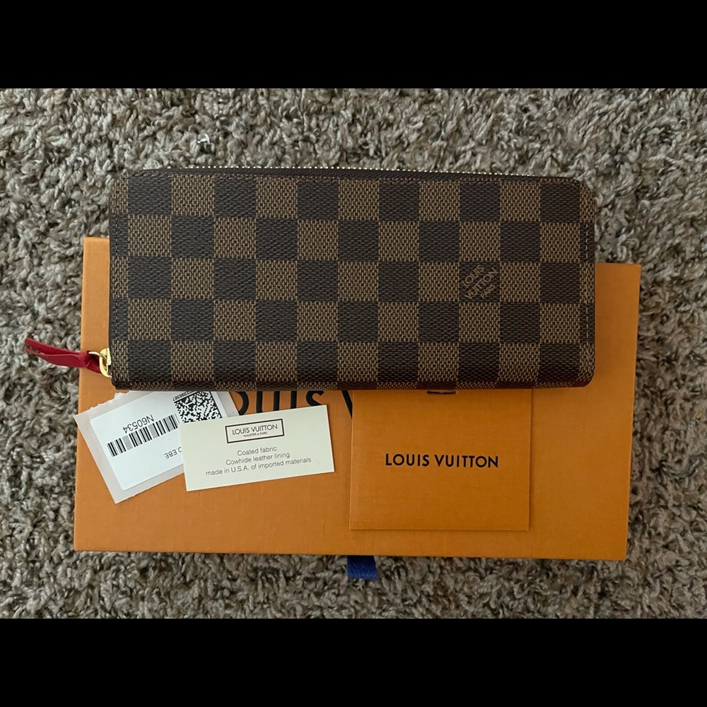 Louis Vuitton Wallet